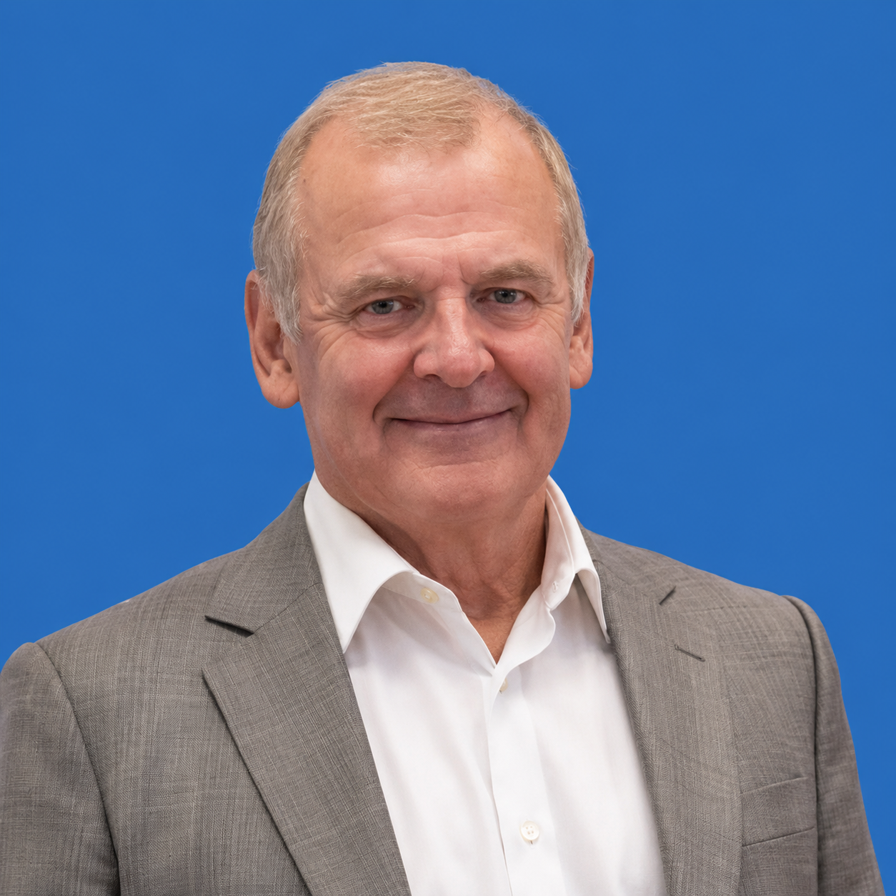Didier Serra, Chief Executive Officer at Sunlight Solutions